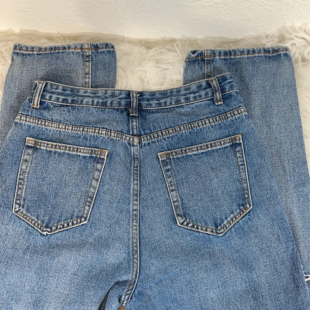 SHEIN Distressed High-Rise Jeans Size Medium (6) - Picture 8 of 10